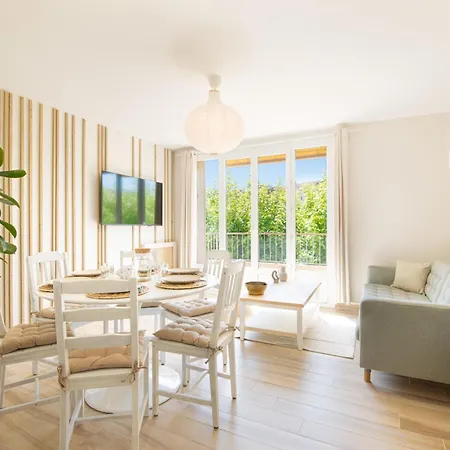 Chez Ambre Et Flo - Queen Size Clim Centre Parking شقة *